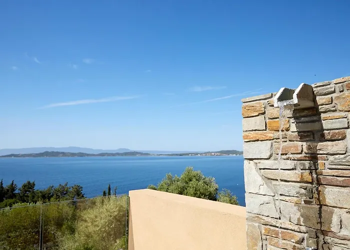 Hotel Eagles - Small Luxury Of The World