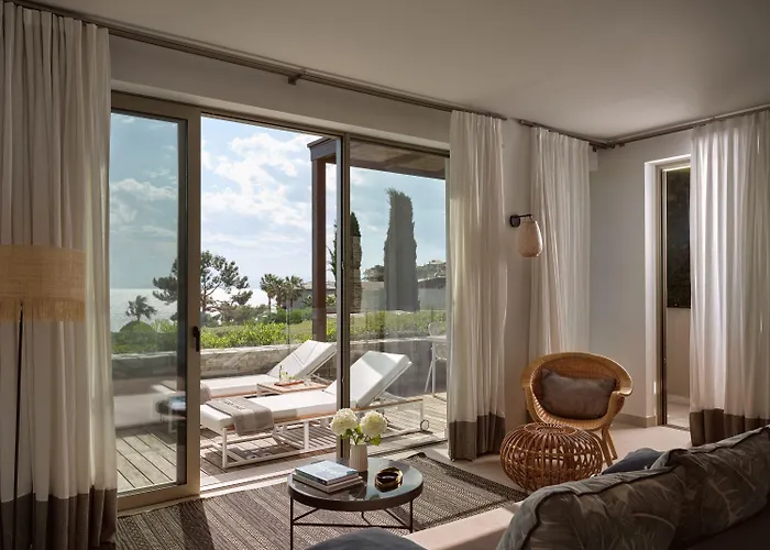Eagles - Small Luxury Of The World 5*