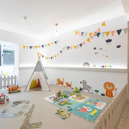 Eagles - Small Luxury Of The World מלון אואוראנואופולי