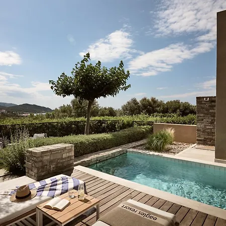 Eagles - Small Luxury Of The World 5*