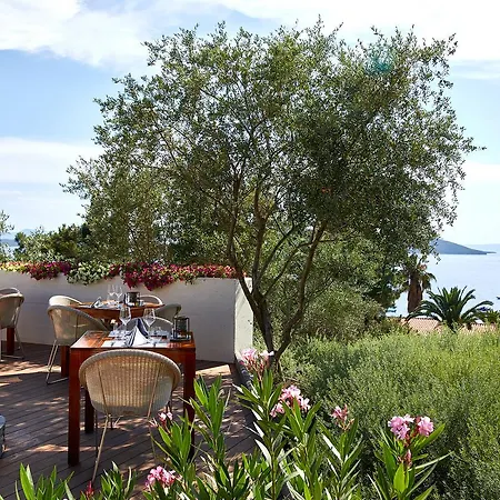 Курортный комплекс Eagles Villas